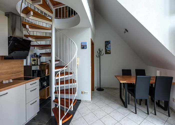 Seeblick Maisonette شقة كونستانز